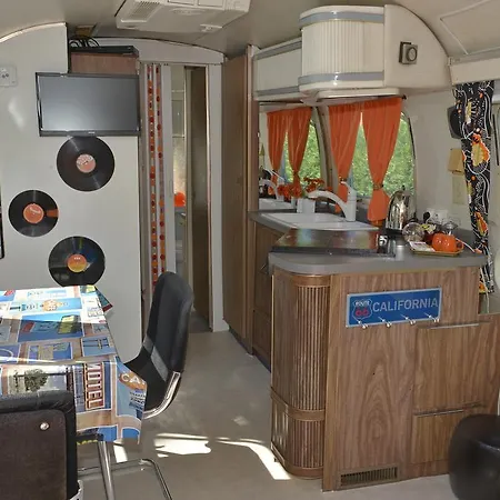 Caravane Airstream Americaine 1976 * Les Sorinières